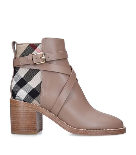 bottes burberry soldes|burberry ankle boots for women.